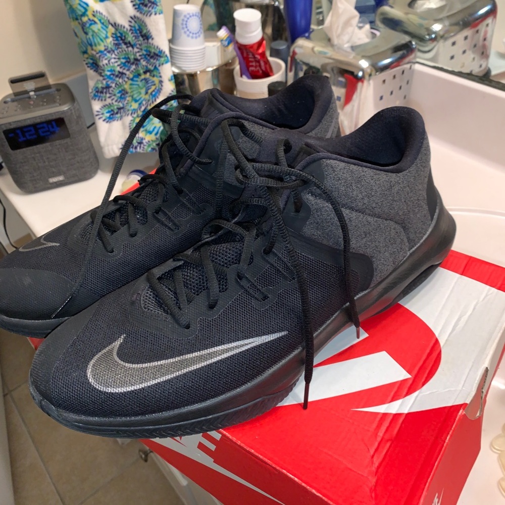 Nike basketball trainers size 14